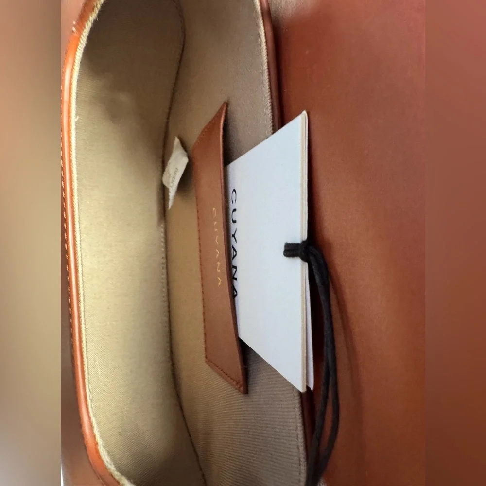 NWT Cuyana Mini Hexagon Leather Crossbody Bag in Sienna